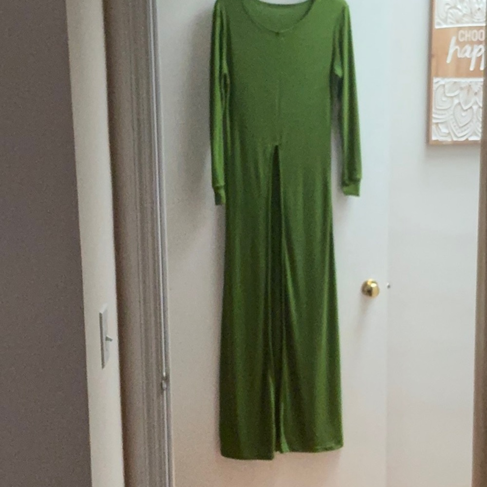 Green Long Sleeve Maxi Dress